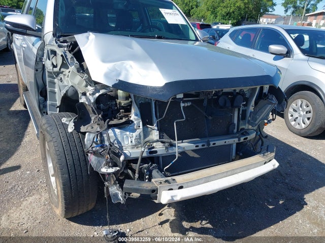Toyota 4runner Sr5 Premium 2018 JTEBU5JR5J5523652 Image 6
