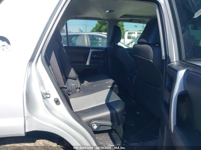 Toyota 4runner Sr5 Premium 2018 JTEBU5JR5J5523652 Image 8