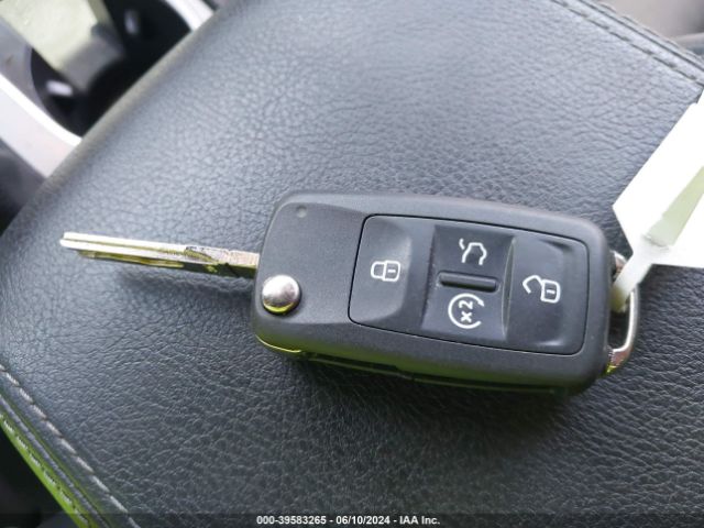 1VWMA7A34NC006001 Volkswagen Passat 2.0t R-line