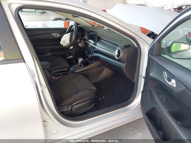 KIA Forte Lxs 2019 3KPF24AD7KE117212 Image 5