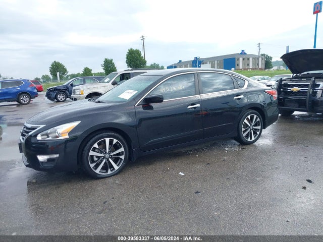 Nissan Altima 2015 1N4AL3AP6FN365048 Image 17