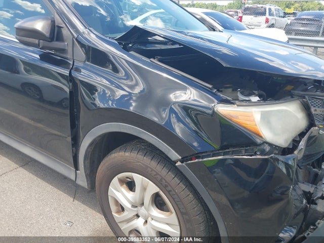 Toyota RAV4 LE 2015 2T3BFREVXFW242900 Image 6