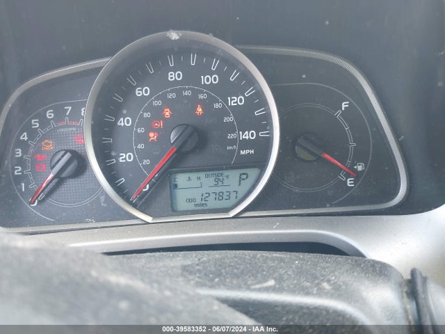 Toyota RAV4 LE 2015 2T3BFREVXFW242900 Image 7