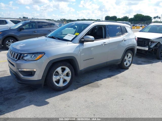 3C4NJCBB4KT652242 Jeep Compass Latitude Fwd