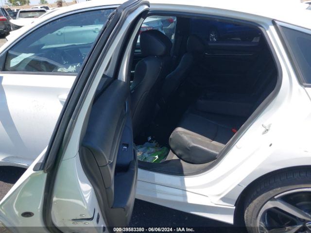 1HGCV1F32JA238919 Honda Accord Sport