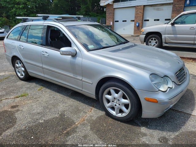 2004 MERCEDES-BENZ C 240 WDBRH61J54F539239 Photo 0