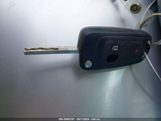 2GNALAEK8F6402030 Chevrolet EQUINOX LS