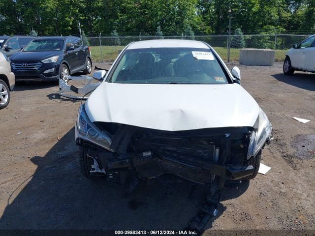 5NPE24AF0FH010565 Hyundai SONATA SE