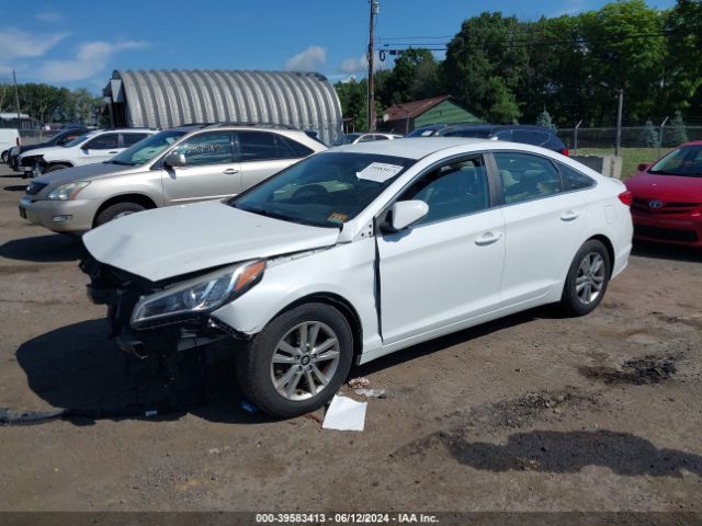 5NPE24AF0FH010565 Hyundai SONATA SE