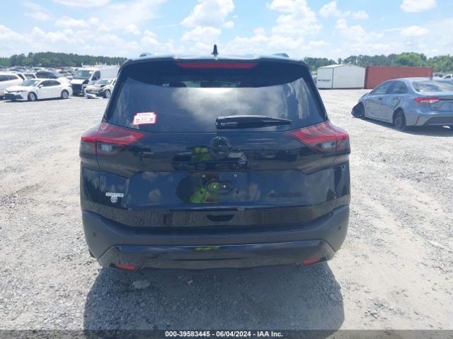 JN8AT3DC3MW104989 Nissan Rogue Platinum Fwd