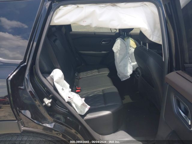 JN8AT3DC3MW104989 Nissan Rogue Platinum Fwd