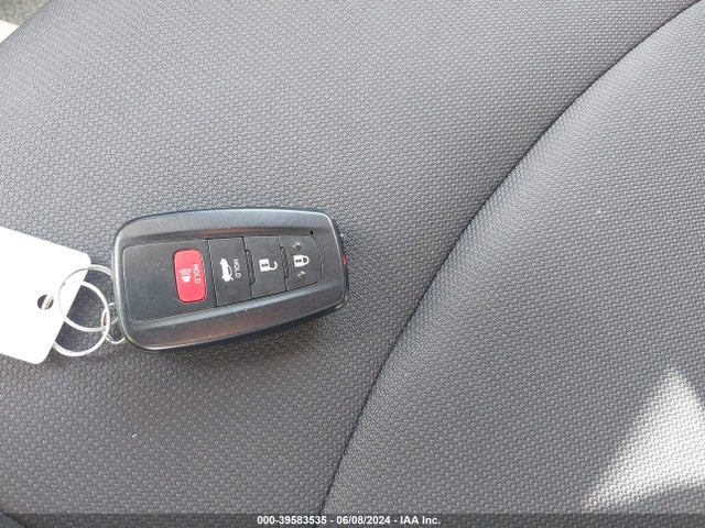 Toyota Corolla Hybrid Le 2022 JTDEAMDE9NJ057315 Image 11