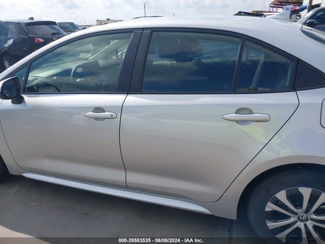 Toyota Corolla Hybrid Le 2022 JTDEAMDE9NJ057315 Image 15