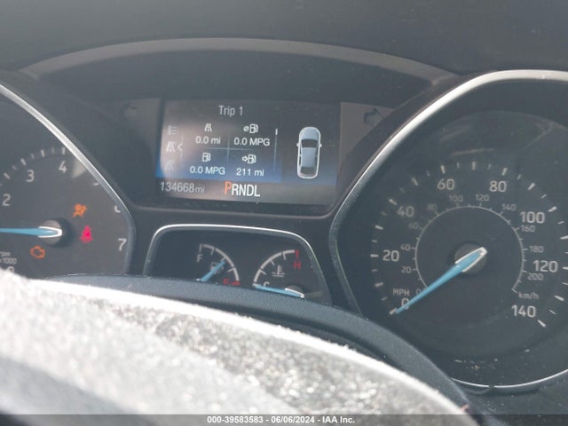 Ford FOCUS S 2017 1FADP3E20HL323196 Image 7