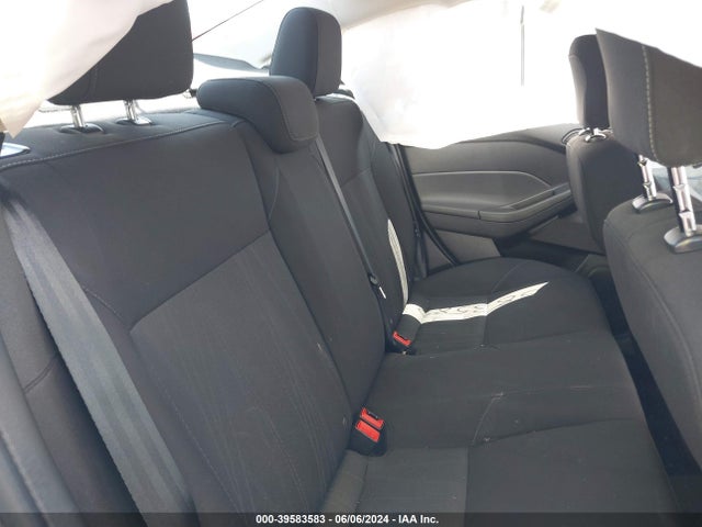 Ford FOCUS S 2017 1FADP3E20HL323196 Image 8