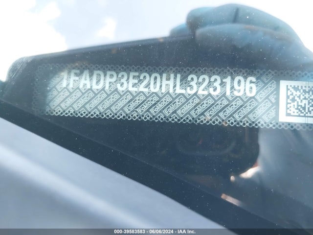 Ford FOCUS S 2017 1FADP3E20HL323196 Image 9