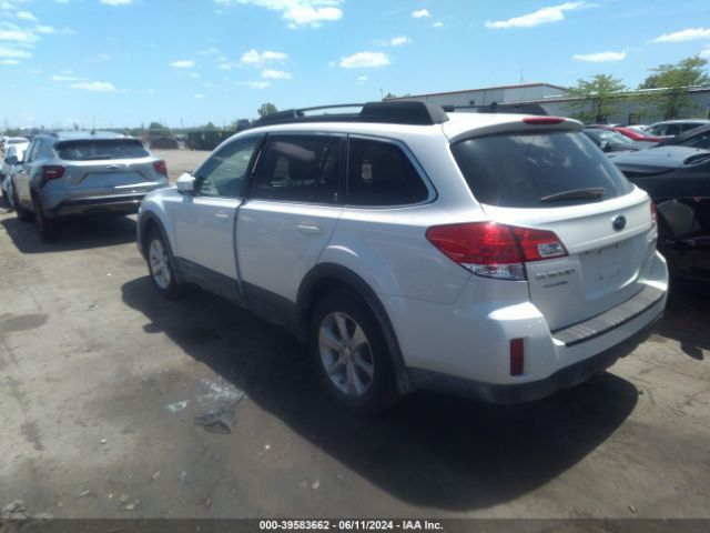 4S4BRCDC0E3326886 Subaru Outback 2.5i Premium