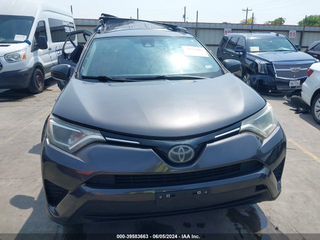 Toyota RAV4 LE 2017 JTMZFREV7HJ147310 Image 12