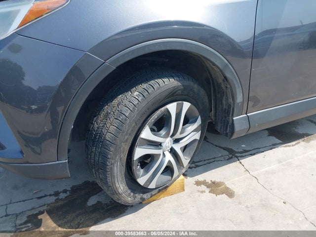 Toyota RAV4 LE 2017 JTMZFREV7HJ147310 Image 19