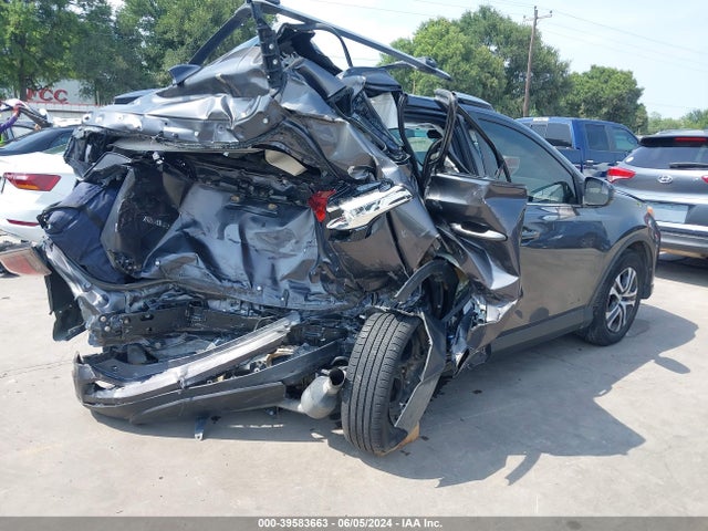 Toyota RAV4 LE 2017 JTMZFREV7HJ147310 Image 4