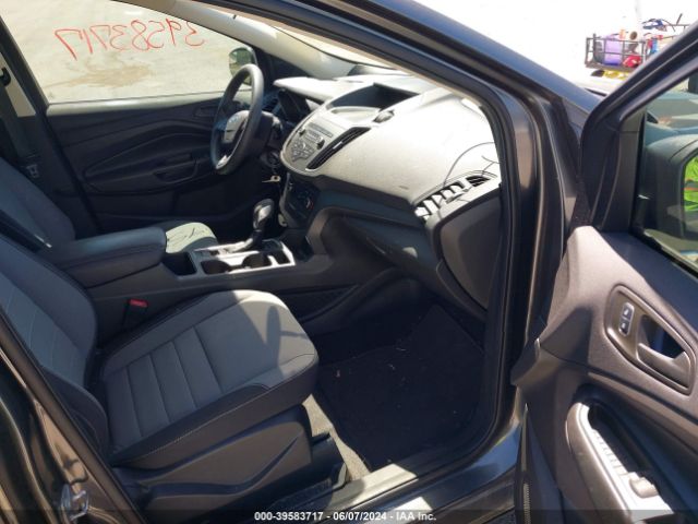 1FMCU0F78KUA90687 Ford ESCAPE S