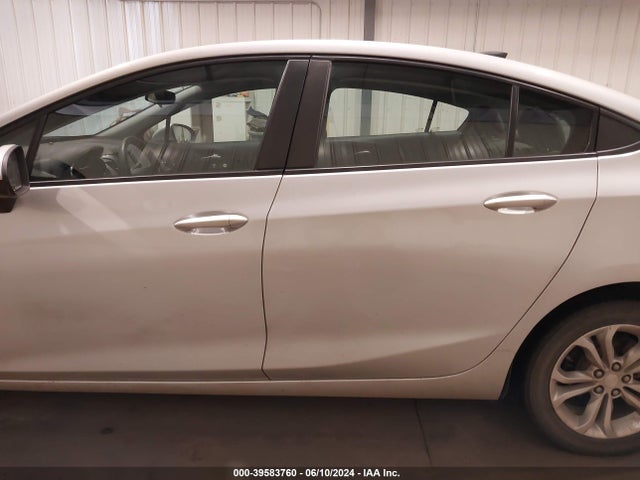 1G1BC5SMXK7150360 Chevrolet CRUZE LS
