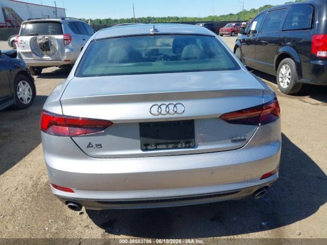 WAUTNAF58JA019847 Audi A5 2.0t Premium