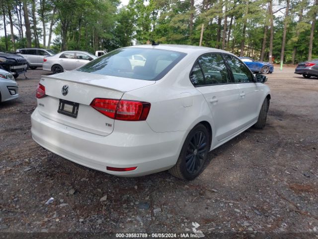 3VWD17AJ5FM409905 Volkswagen Jetta 1.8t Sport