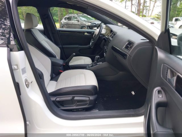 3VWD17AJ5FM409905 Volkswagen Jetta 1.8t Sport