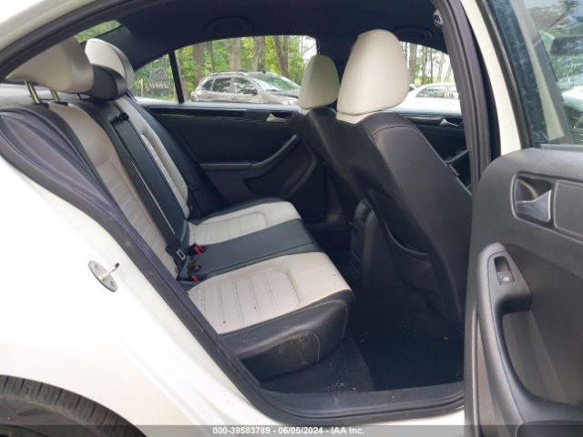 3VWD17AJ5FM409905 Volkswagen Jetta 1.8t Sport