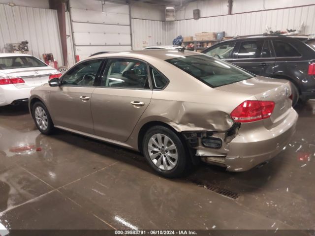 1VWAT7A34FC077066 Volkswagen Passat 1.8t Wolfsburg Edition