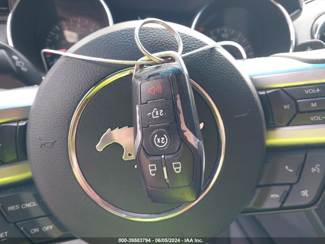 Ford Mustang V6 2016 1FA6P8AM2G5246167 Image 11