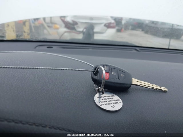 Toyota Corolla S Plus 2016 5YFBURHE2GP555114 Image 11