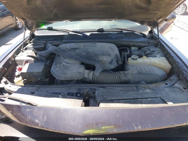 2C3CDZGG8KH705365 Dodge Challenger Sxt Awd