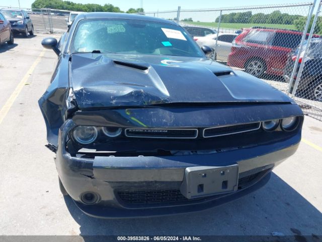 2C3CDZGG8KH705365 Dodge Challenger Sxt Awd