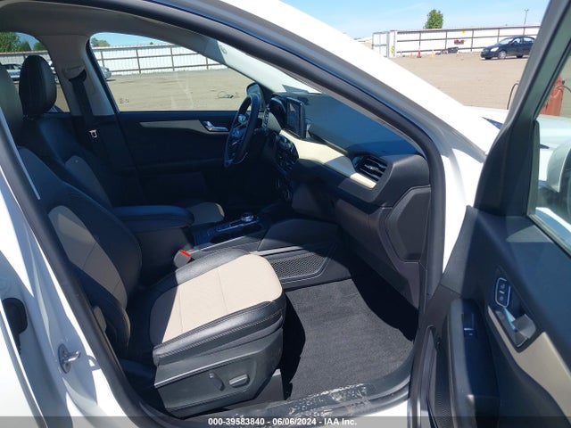 Ford Escape Titanium 2022 1FMCU9J90NUB55095 Image 5