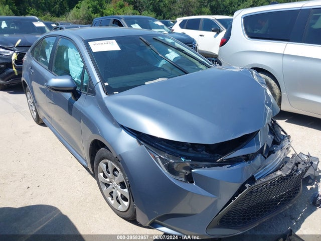 Toyota COROLLA LE 2022 5YFEPMAE0NP351331 main image