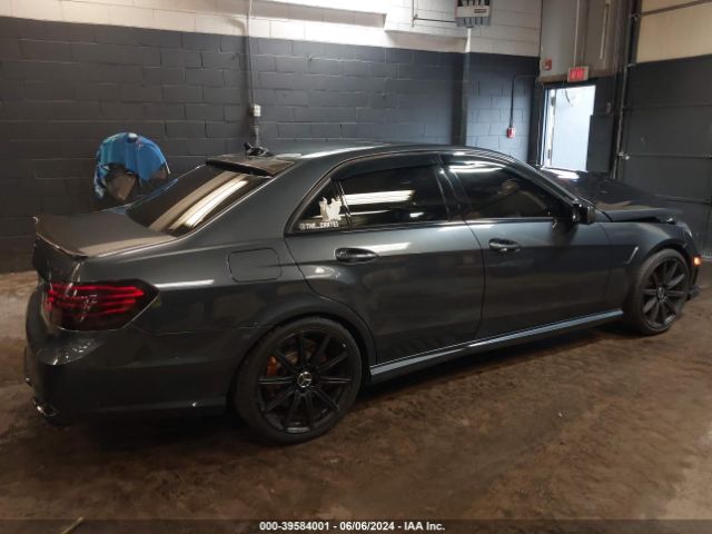 2013 MERCEDES-BENZ E 63 AMG WDDHF7EB4DA682553 Photo 3