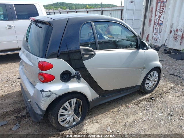 WMEEJ3BA0FK820846 Smart Fortwo Passion/pure