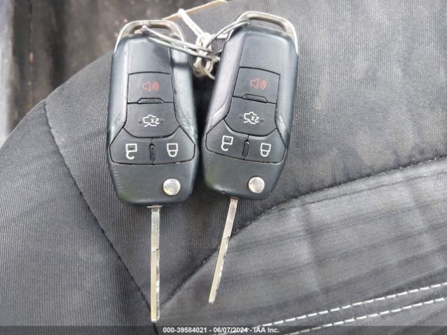 1FA6P0H73G5128369 Ford FUSION SE