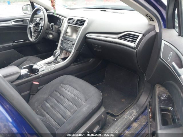 1FA6P0H73G5128369 Ford FUSION SE
