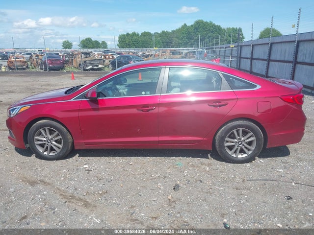 Hyundai SONATA SE 2016 5NPE24AF8GH292763 Image 14