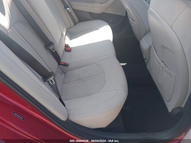 Hyundai SONATA SE 2016 5NPE24AF8GH292763 Image 8