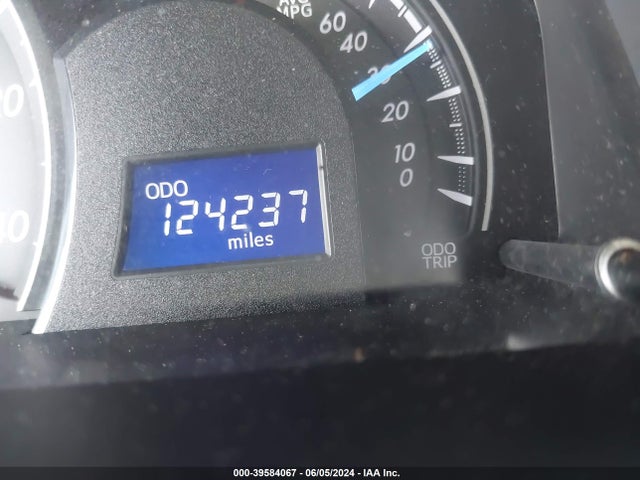 Toyota CAMRY LE 2015 4T4BF1FK2FR481460 Image 15
