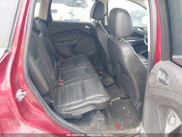 1FMCU0JX2FUB61542 Ford Escape Titanium