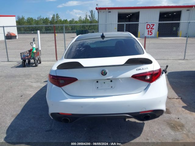 ZARFAMBN0K7607720 Alfa Romeo Giulia Ti Sport Rwd