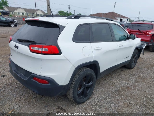 1C4PJMCB0FW746292 Jeep Cherokee Latitude Altitude