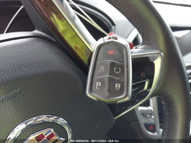 3GYFNBE38GS560615 Cadillac Srx Luxury Collection