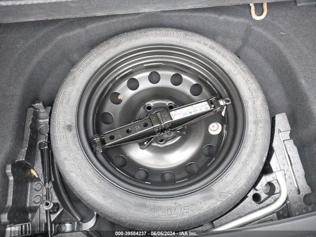 3VW217AU4FM094094 Volkswagen Golf Tsi S 4-door