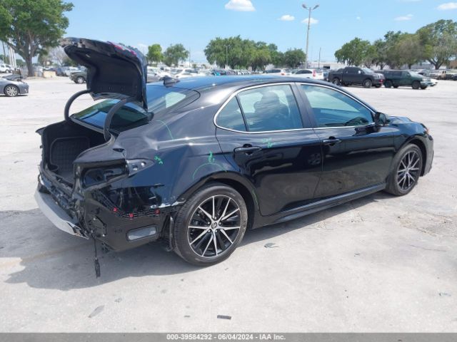 4T1S31AK2NU597329 Toyota Camry Se Hybrid